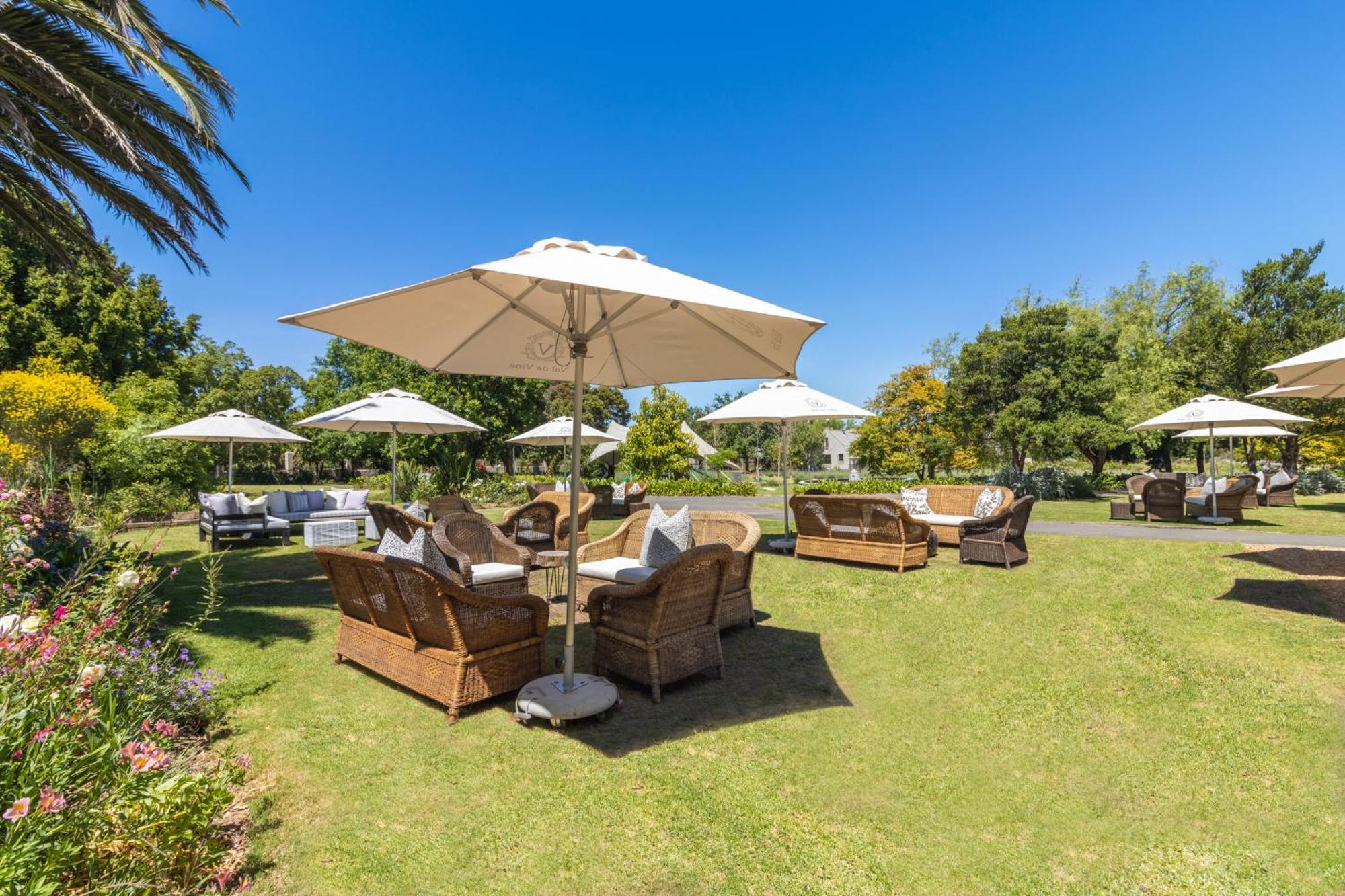 Val De Vine Hotel Stellenbosch Exterior foto