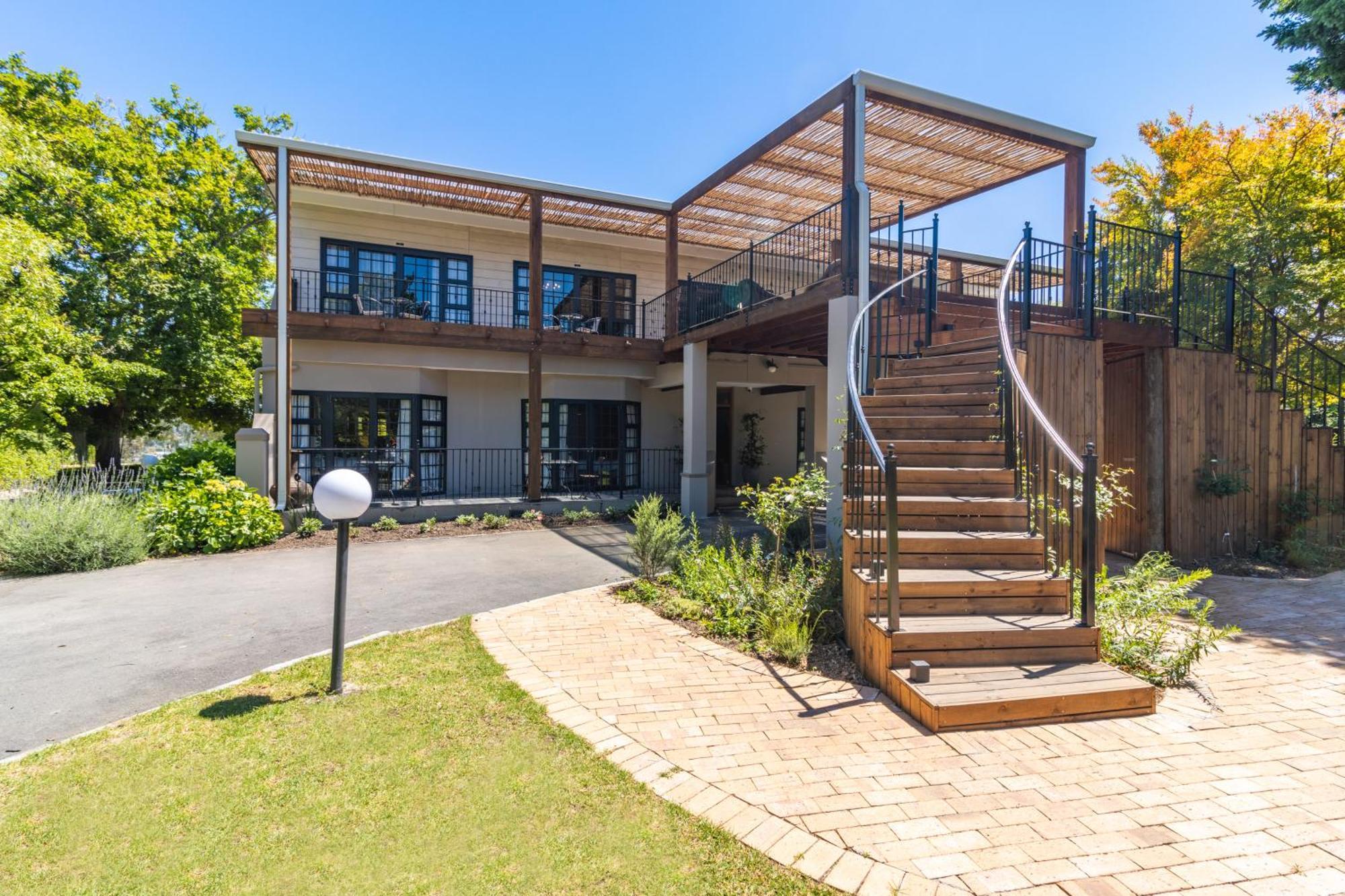 Val De Vine Hotel Stellenbosch Exterior foto