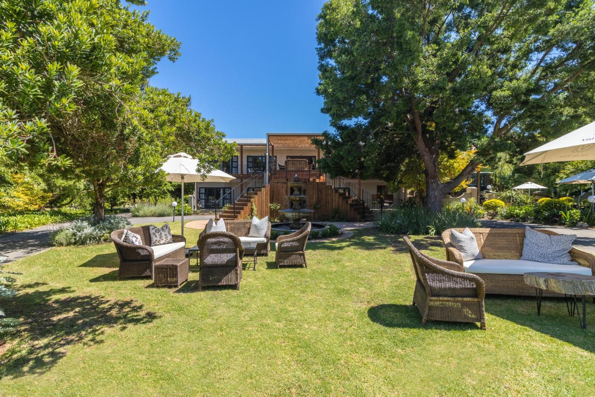 Val De Vine Hotel Stellenbosch Exterior foto